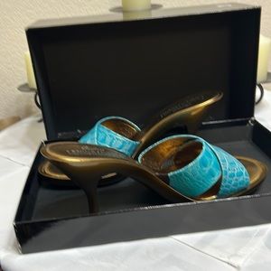 Women’s Shoes
